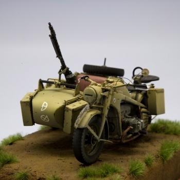 1/16 Bausatz Motorrad Zündapp KS-750 mit Seitenwagen