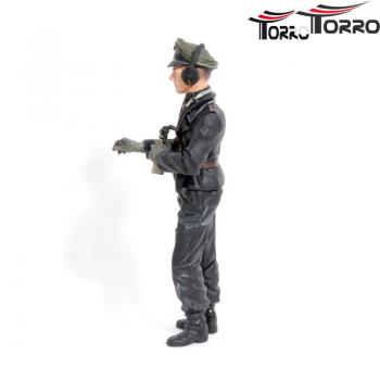1/16 Figuren Figur Hauptmann Michael Wittmann stehend