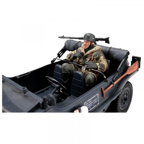 1/16 Figur Schwimmwagen Funker Fallschirmjäger Winter