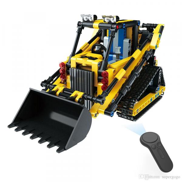 RC Bausteinbagger mit schwenkbarer Schaufel