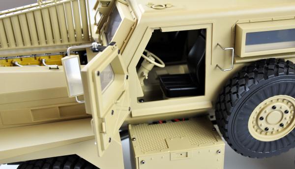 HG P602 US-Miltitärfahrzeug MRAP 6x6 1:12 RTR mit Licht, Sound & Rauch